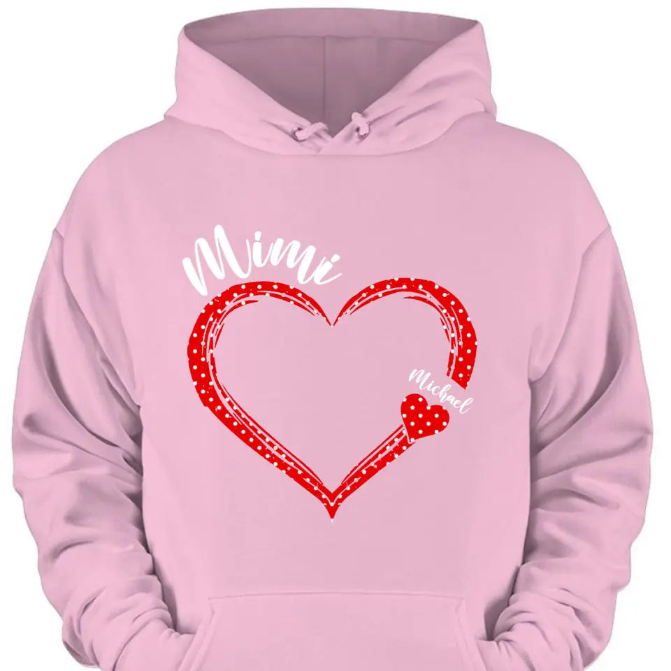 Personalized grandma Nana Mommy aunt child name heart-shaped clothes